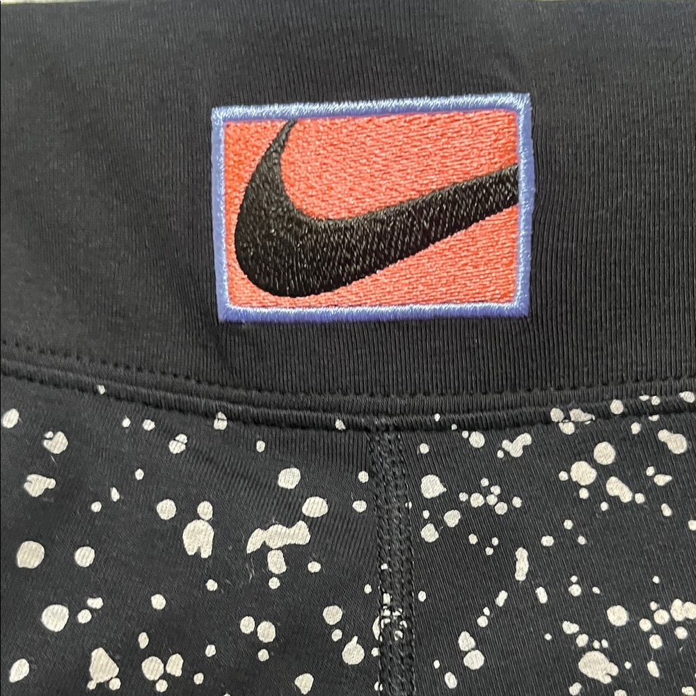 Nike JUST DO IT Women’s Medium Black Speckled Leggings - Picture 9 of 10